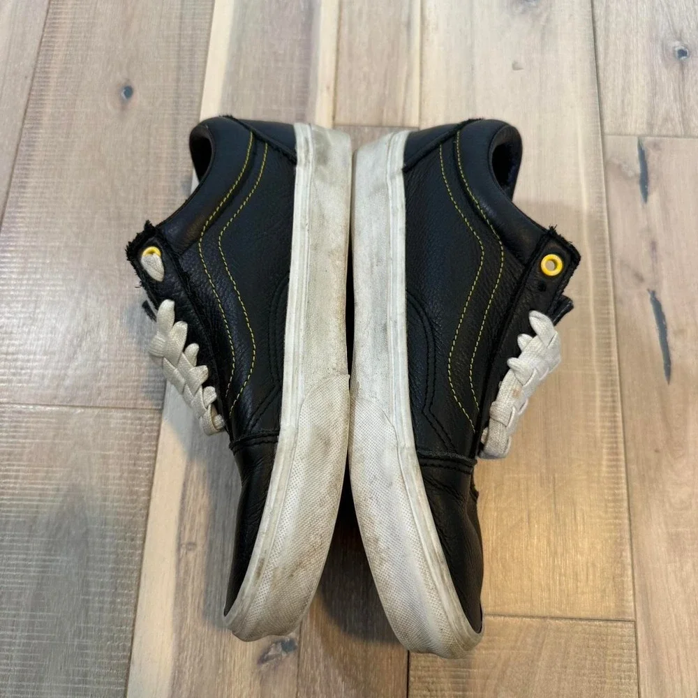 Vans Old Skool NYC Subway black leather Sz 10 woman's and 8.5 men's